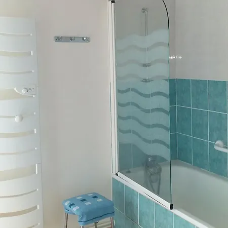 Semesterbostad Quiet Spacious Marnefer