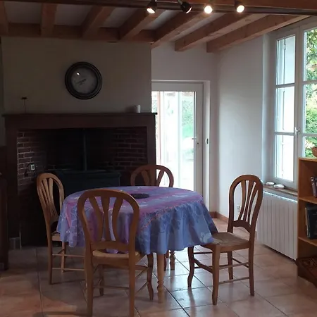 Semesterbostad Quiet Spacious Marnefer