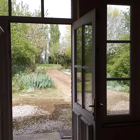 Quiet Spacious Semesterbostad