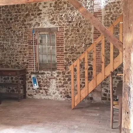 Semesterbostad Quiet Spacious